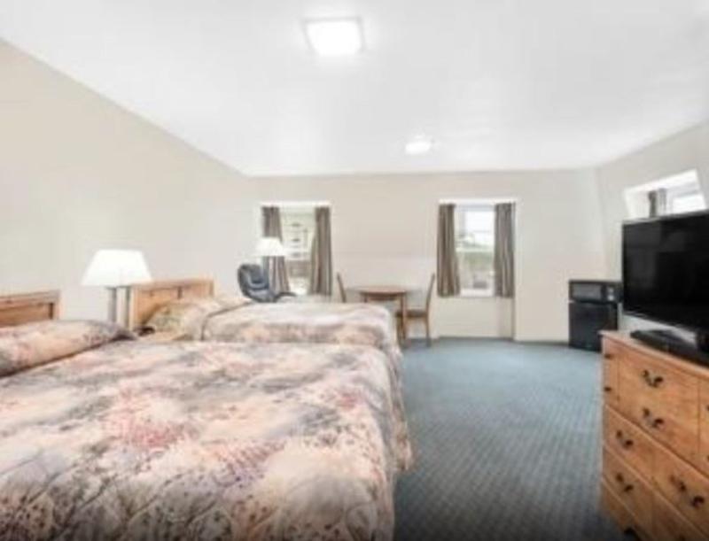 Travelodge By Wyndham Νέα Φιλαδέλφεια Εξωτερικό φωτογραφία